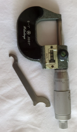 MITUTOYO 193-211 ROLLING DIGIT OUTSIDE MICROMETER, 0-1