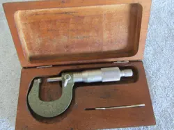 MITUTOYO OUTSIDE MICROMETER 0-1 NO. 103-260 .0001 MADE IN JAPAN