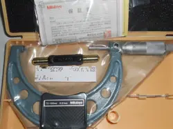 1 PCS BRAND NEW MITUTOYO OUTSIDE MICROMETER 75-100MM 0.01MM