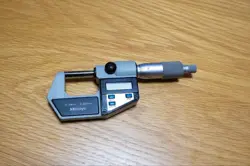 MITUTOYO 293-401 MDC-25 DIGIMATIC MICROMETER USED