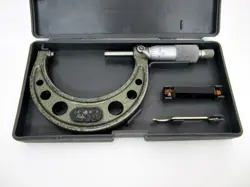 MITUTOYO 2