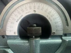 MITUTOYO PROTRACTOR