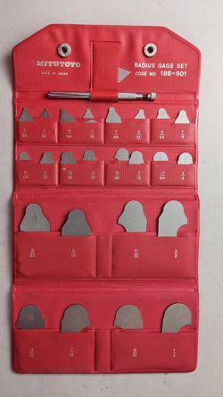 MITUTOYO RADIUS GAGE SET, NO. 186-901 - 1/64