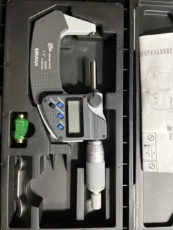 MITUTOYO DIGIMATIC MICROMETER WITH SPC OUTPUT (293-331-30)