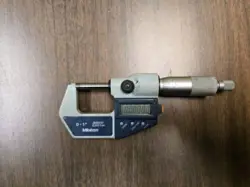 MITUTOYO DIGITAL MICROMETER 0-1 #293-721-30