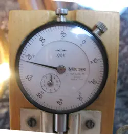 MITUTOYO DIAL INDICATOR NO. 2416-10 JEWELED .001” MACHINIST TOOLS JAPAN MADE