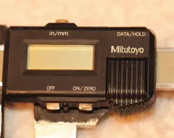 MITUTOYO HORIZONTAL DIGITAL PRECISION GAGE FIXTURE  0.0000 TO 5.7220 INCH RANGE