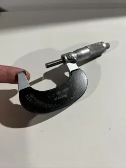 MITUTOYO 1-2 OUTSIDE MIC 102-226 MICROMETER 0.0001 JAPAN (JOE)