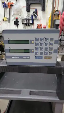 MITUTOYO UDR-220-2L