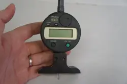 MITUTOYO ID-S1012E 543-683B ABSOLUTE DIGIMATIC INDICATOR, NEW BATTERY
