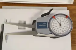 NEW MITUTOYO INSIDE INTERNAL DIAL CALIPER COMPARATOR GAUGE GAGE 50-70MM / 0.01MM
