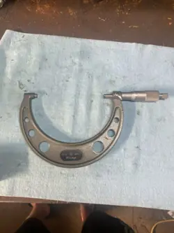 MITUTOYO 103-219A 4-5” .0001 MICROMETER