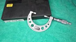CALIBRATED MITUTOYO 1-2