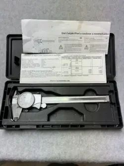 MITUTOYO DIAL CALIPER 6