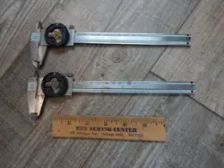 2-MITUTOYO DIGITAL CALIPER 6 INCH PARTS OR REPAIR