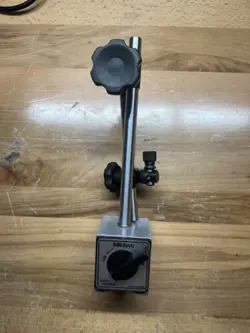 MITUTOYO 7010SN MAGNETIC STANDS FOR DIAL INDICATORS
