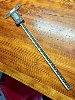 MITUTOYO 571-213-10 ELECTRONIC DIGITAL DEPTH GAGE 0- 12