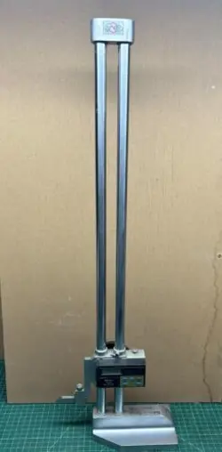 MITUTOYO 0-24” DIGITAL HEIGHT GAGE 192-607