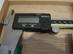 MITUTOYO 573-103-10 OFFSET CALIPER 0-300MM (METRIC ONLY)  NEW, STORE DISPLAY!!