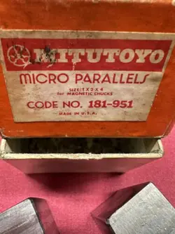 PAIR MITUTOYO MICRO PARALLELS NO. 181-951 MADE IN USA