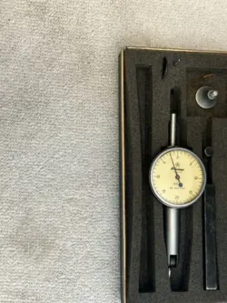 MITUTOYO DIAL INDICATOR #513-102, COMPLETE WITH ADAPTER, WRENCH & EXTRA TIP