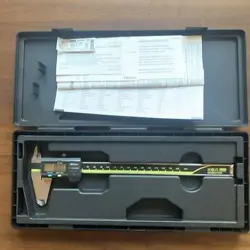 MITUTOYO DIGITAL CALIPER 0-200MM JAPAN