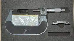 MITUTOYO COUNTING TYPE OUTSIDE MICROMETER MITUTOYO 75-100MM M810-100 (193-104)
