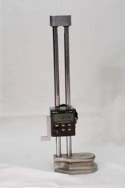 MITUTOYO 192-630 LCD DIGIMATIC HEIGHT GAGE. *USED*