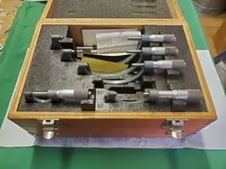 VINTAGE MITUTOYO 0.0001 OUTSIDE MICROMETER SET 0-1, 1-2,2-3,3-4,4-5,5-6