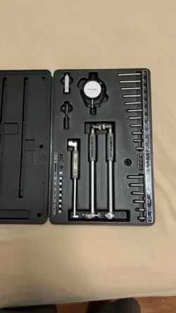 MITUTOYO DIAL BORE GAUGE .0001 SET