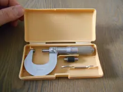MITUTOYO MICROMETER 0-1