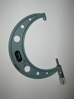MITUTOYO MICROMETER 5-6