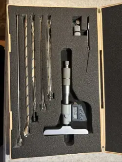 MITUTOYO DIGITAL DEPTH MICROMETER 329-250-30 DMC100-150MX WITH 6 RODS DIGIMATIC