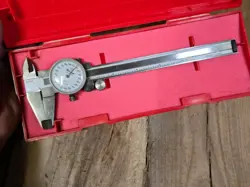 MITUTOYO DIAL CALIPER 6