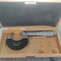 MITUTOYO 112-189 MICROMETER FOR 3 FLUTES CUTTING HEAD 1-15MM, 0.01MM