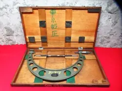 MITUTOYO OM-350 STANDARD OUTSIDE MICROMETER  RANGE 325-350MM GRADUATION 0.01MM