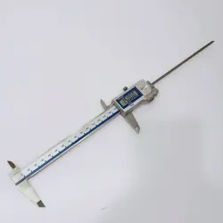 DIGITAL CALIPER 500-702-20