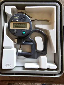 MITUTOYO 547-500 ABSOLUTE DIGITAL THICKNESS SNAP GAUGE
