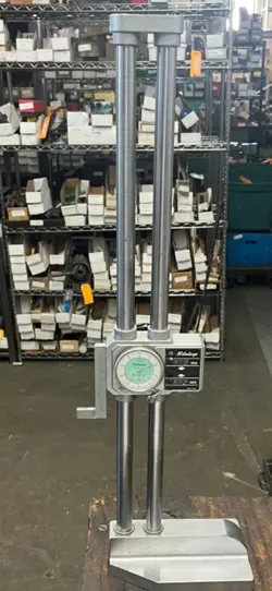 HEIGHT GAGE DUAL BEAM MITUTOYO 18