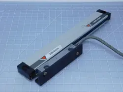 MITUTOYO AT12-120 LINEAR SCALE ENCODER T137428