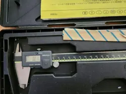 MITUTOYO CD-20C
