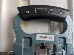 MITUTOYO DIAL SNAP GAGE 201-151 0-1