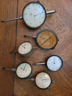 LOT OF 6 ASSORTED DIAL INDICATORS STANDARD GAGE  MITUTOYO OLDAK RB STARRETT 