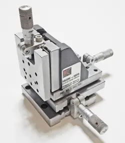 KULICKE SOFFA MODEL 200 3 WAY PRECISION MICROPOSETIONEER / 3 MITUTOYO MICROMETER