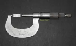 🇯🇵 MITUTOYO 122–125 BLADE MICROMETER 0–1
