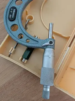 103-179 MICROMETER 2-3