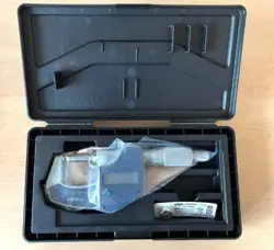 MITUTOYO MICROMETER 389-251-30 JAPAN