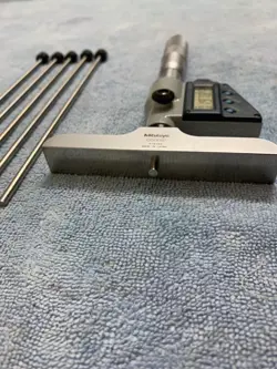 MITUTOYO 329-711-30 4-6