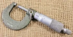 MITUTOYO NO. 103-260 OUTSIDE MICROMETER 1-0