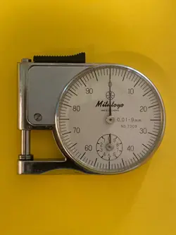 MITUTOYO .01 - 9MM POCKET GAGE NO. 7309 MACHINIST MICROMETER, C/W CASE, USED